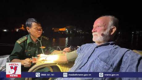 Tiếp nhận một người nước ngoài cùng phương tiện trôi dạt trên biển