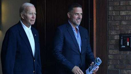 Bắt đầu phiên tòa xét xử con trai Tổng thống Mỹ Joe Biden