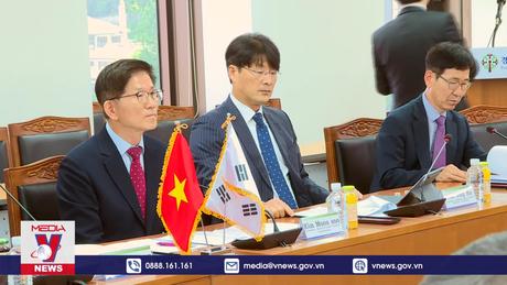 Đoàn đại biểu cấp cao MTTQ Việt Nam thăm Hàn Quốc