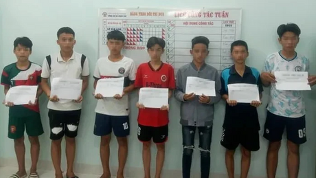 Xử lý nhóm thanh, thiếu niên ném đá vào ôtô trên cao tốc Cam Lâm-Vĩnh Hảo