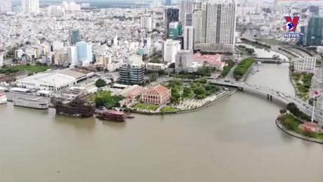 Thông điệp lịch sử: Hành trình ánh sáng và tương lai