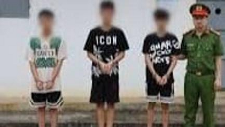 Khởi tố nhóm đối tượng 'tuổi teen' cướp tài sản lúc nửa đêm