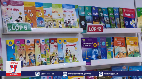 Giảm giá sách giáo khoa