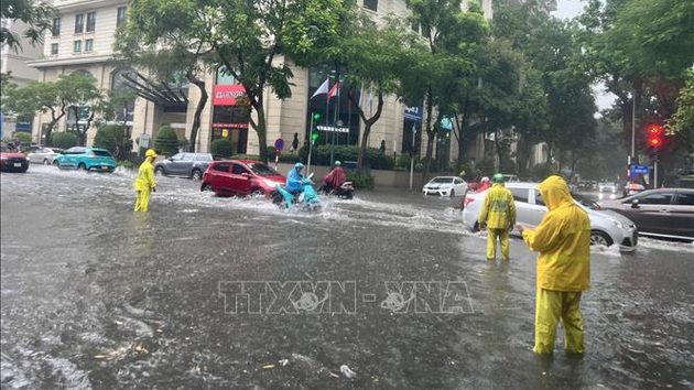 Hà Nội tiếp tục có mưa rào và dông, khả năng xảy ra sét, mưa đá