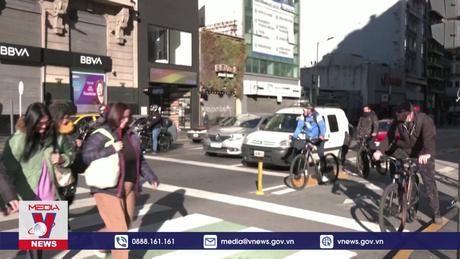 Tổng liên đoàn lao động Argentina kêu gọi phản đối dự luật cải cách