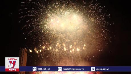 Hấp dẫn màn trình diễn mở đầu lễ hội pháo hoa Đà Nẵng