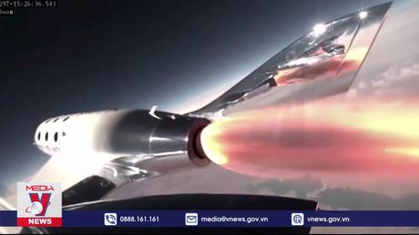 Virgin Galatic phóng tàu đưa người lên không gian