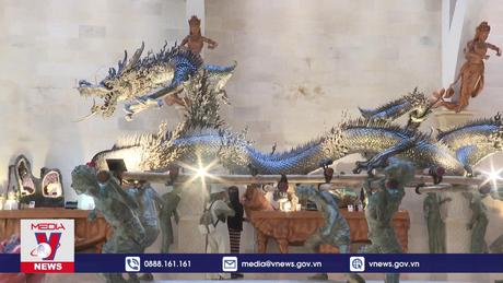 Tượng rồng bằng bạc nguyên chất lớn nhất Thế giới