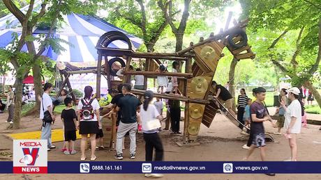 Ngày hội Quốc tế vui chơi cho trẻ em lần đầu tiên