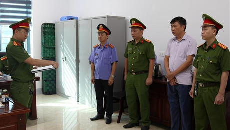 Khởi tố thêm ba đối tượng vi phạm quản lý đất đai tại thị xã Cửa Lò, Nghệ An