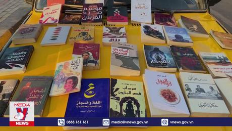 Dịch vụ “đọc sách trên taxi” ở Ai Cập