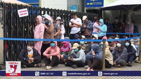 Giá vàng miếng giảm, sức mua ở TPHCM chưa giảm