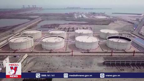 Nga gia hạn biện pháp đáp trả phương Tây áp giá trần dầu mỏ