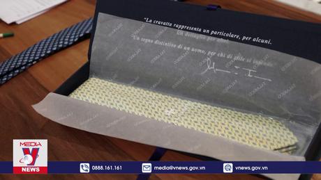 Cà vạt Talarico - quà tặng độc đáo dành cho các nhà lãnh đạo G7