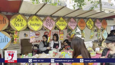 Ngày hội của ẩm thực và văn học Việt Nam tại Pháp
