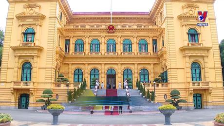 越通社新闻 - Bản tin tiếng Trung ngày 18/6/2024