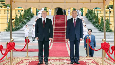 Chủ tịch nước Tô Lâm chủ trì lễ đón chính thức Tổng thống Liên bang Nga Vladimir Putin