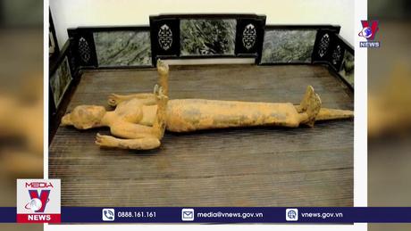 Tiếp nhận cổ vật tượng đồng quý hiếm về Việt Nam 