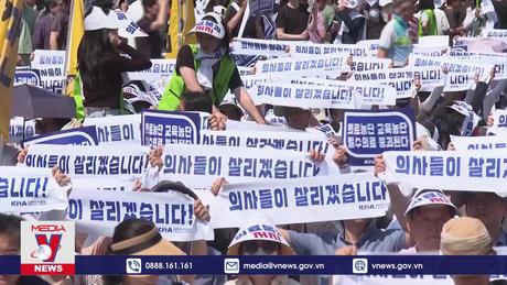 Giáo sư y khoa Hàn Quốc dừng đình công