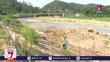 Ngang nhiên lấp sông, “kè” cho công trình chống sạt lở 