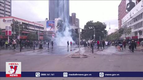 Biểu tình tại Kenya khiến hàng trăm người thương vong