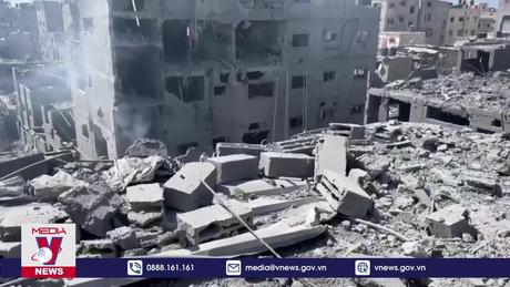 Israel tiếp tục tấn công Gaza, hàng chục người thiệt mạng
