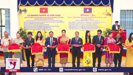 Việt Nam bàn giao công trình thủy lợi cho Lào