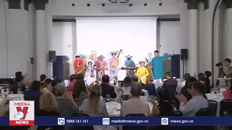 Du lịch Việt Nam tỏa sáng tại thủ đô Paris