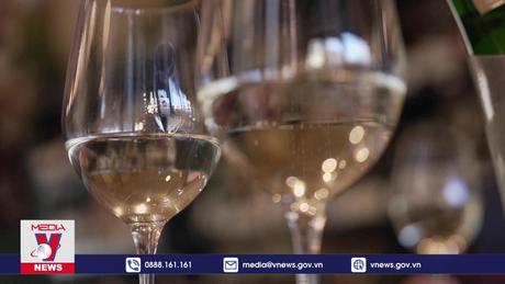 WHO cảnh báo tác hại nguy hiểm của rượu