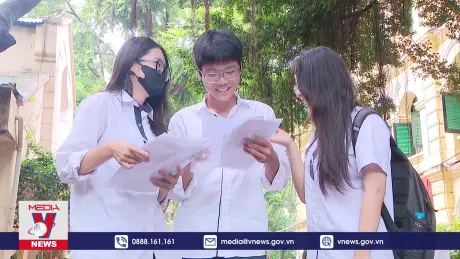 Đề thi Ngữ văn vừa sức