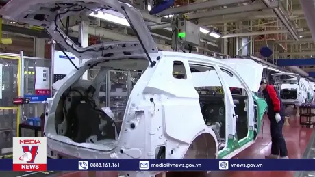 Trung Quốc nỗ lực giải quyết tranh chấp thuế xe điện với EU