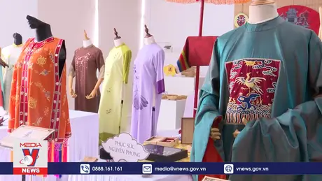 Lan tỏa áo dài truyền thống vào đời sống cộng đồng