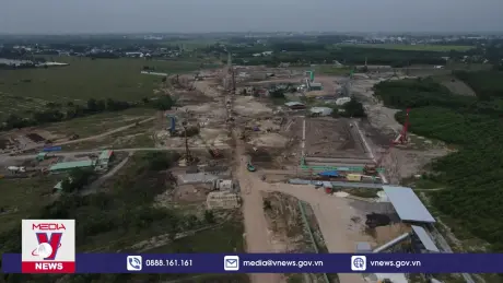 Bàn giao 100% mặt bằng đường kết nối sân bay Long Thành