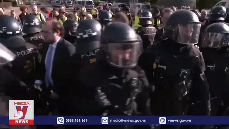 Biểu tình phản đối đảng AfD tại Đức