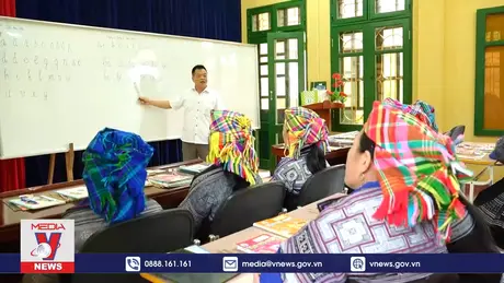 Lớp học “đặc biệt” trên đảo cai nghiện giữa lòng hồ Thác Bà