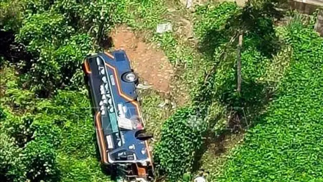 Vụ xe khách lao xuống vực ven Quốc lộ 28: Thăm hỏi, động viên các nạn nhân 