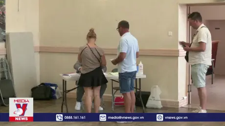 Đảng Tập hợp Quốc gia giành ưu thế tại vòng một bầu cử Pháp