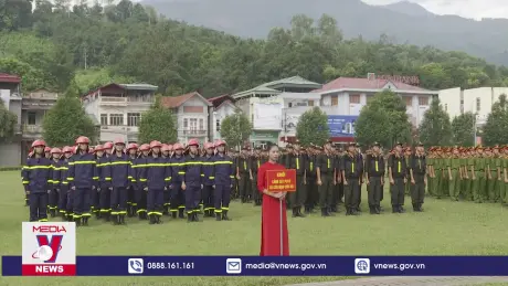 Ra mắt lực lượng tham gia bảo vệ ANTT ở cơ sở tại Lào Cai