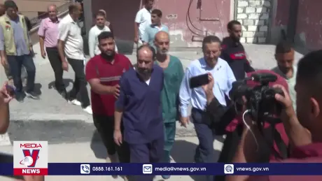 Israel trả tự do cho khoảng 50 tù nhân Palestine