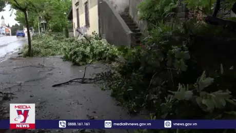 Mưa bão tấn công các nước Balkan