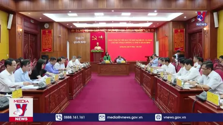 Tiểu ban Văn kiện của Đảng làm việc tại Quảng Bình 