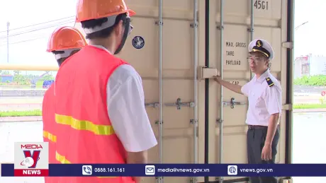 Cạnh tranh tuyển sinh ngành “khát” nhân lực