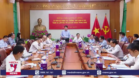 Thường trực Ban Bí thư làm việc với Ban Đối ngoại Trung ương