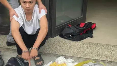 Hà Nội: Bắt 'nóng' đối tượng vận chuyển trên 18kg ma túy các loại