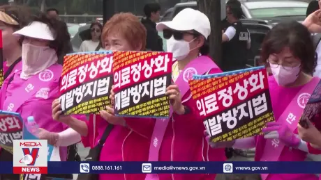 Các bệnh nhân Hàn Quốc kêu gọi giải quyết khủng hoảng y tế