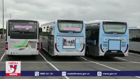 Pháp ra mắt hệ thống xe bus phục vụ Olympic Paris 2024