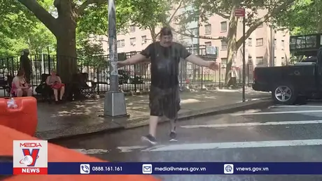 Sóng nhiệt gây đau nửa đầu kinh niên