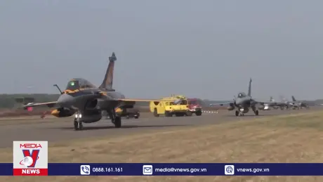 NATO và Hàn Quốc ký thỏa thuận về máy bay quân sự