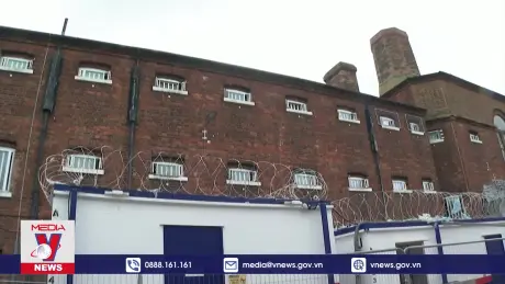 Chính phủ mới của Anh giải quyết tình trạng quá tải nhà tù