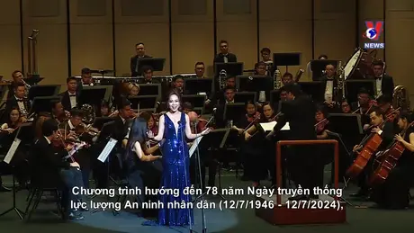 Không gian Pháp ngữ: Bùi Ngô Quyền và niềm đam mê sứa cảnh